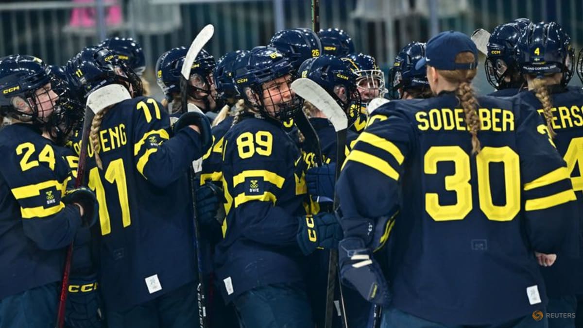 Ice hockey-Sweden stay perfect to send Japan out of women's tournament