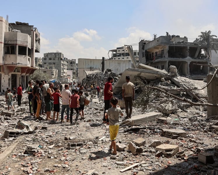 Israel warns Hamas to surrender or face 'annihilation'