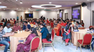 400 இந்திய சமூகத் தலைவர்களுக்கு உபசரிப்பு நிகழ்ச்சி 