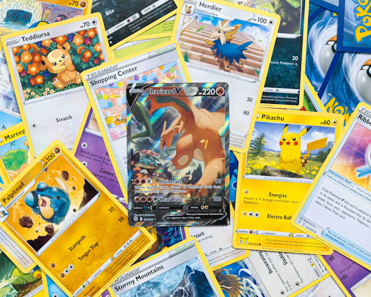 buy pokemon cards singapore TCG: Pitch Black Booster Box - 36 pack This is Singapore's NEWEST Pokemon