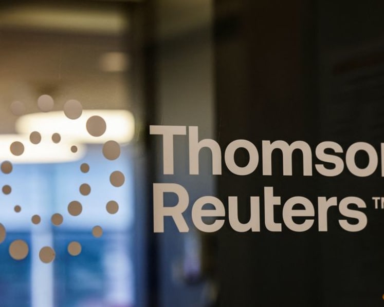 Thomson Reuters reports higher second-quarter revenue, raises full-year forecast
