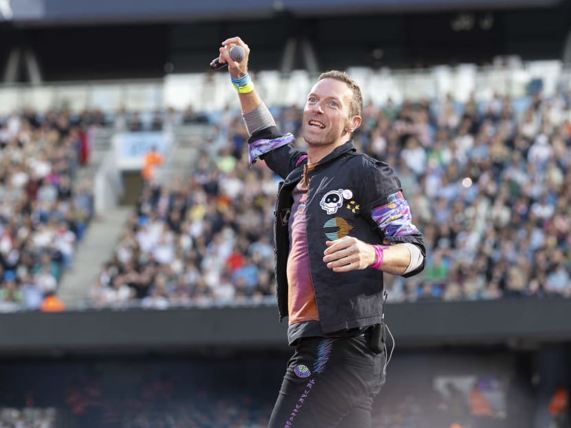 Muslim anti-LGBTQ groups protest Coldplay's first Indonesia gig Muslim anti-LGBTQ groups protest Coldplay's first Indonesia gig