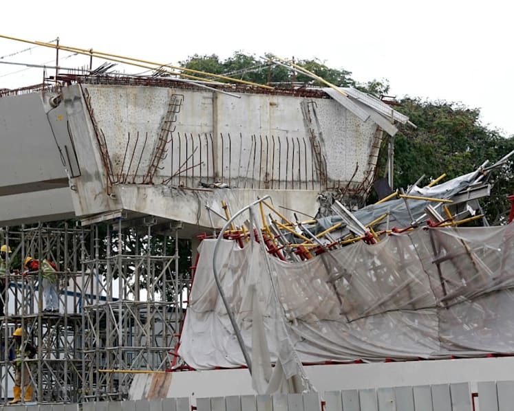Structural cracks spotted 30 mins before fatal PIE viaduct collapse but work went on, court hears