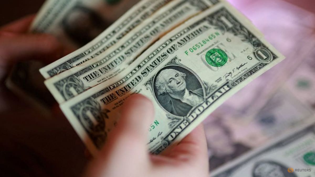 Dollar hits new 40-year high versus yen, euro softer after ECB stands pat on rates