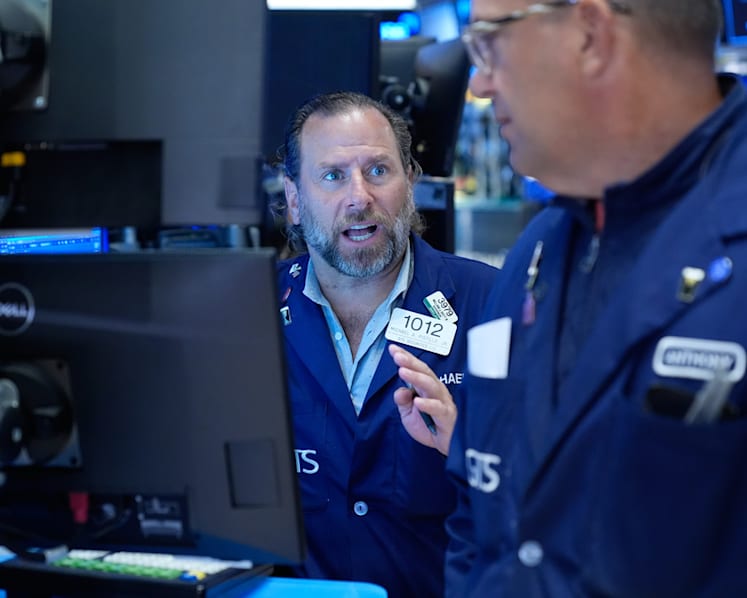 Oil prices retreat as markets welcome US-Iran talks Oil prices retreat as markets welcome US-Iran talks