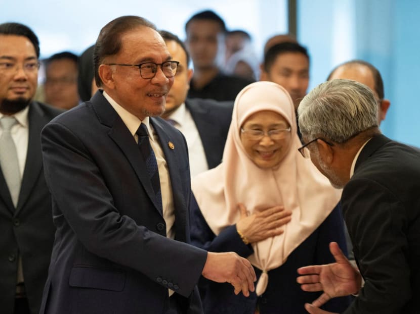 The confidence motion on Mr Anwar Ibrahim’s premiership has been passed in the Malaysian parliament in a simple voice vote, said its speaker Johari Abdul.

