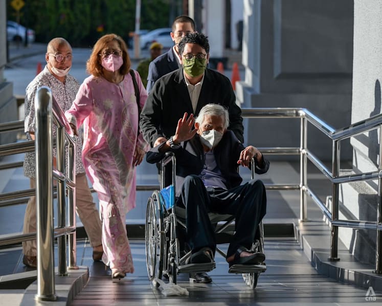 Malaysia’s late former finance minister Daim gets acquittal; prosecutors to proceed with case against his wife