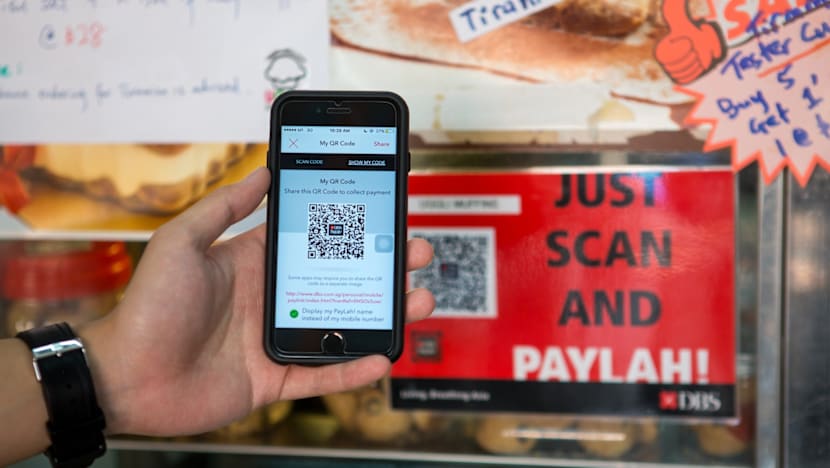 Govt seeks e-payment solutions for hawker centres, coffee shops