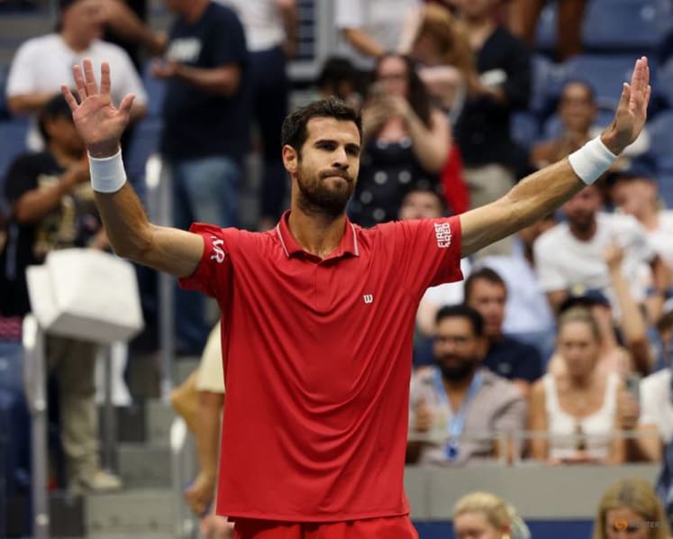 Khachanov back to US Open semi-finals with walkover