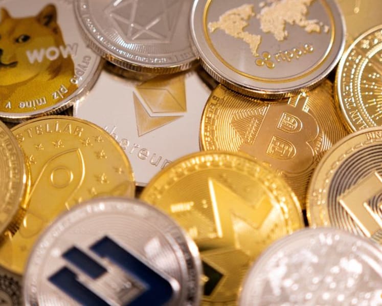 EU risk watchdog calls for urgent safeguards on stablecoins