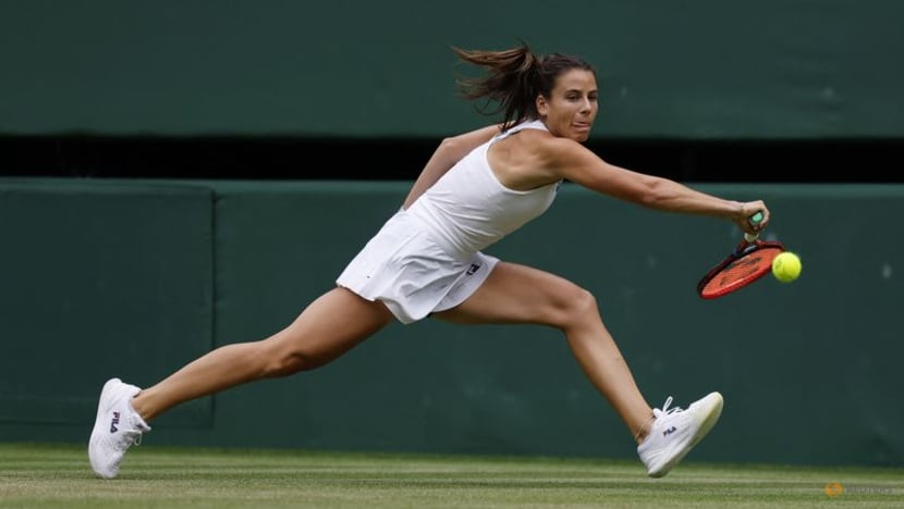 Krejcikova's reign over as ailing champion is beaten by Navarro Krejcikova's reign over as ailing champion is beaten by Navarro