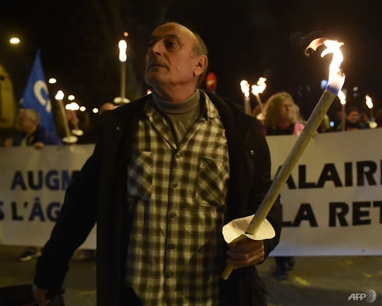 Strikes, protests test French plan to raise retirement age