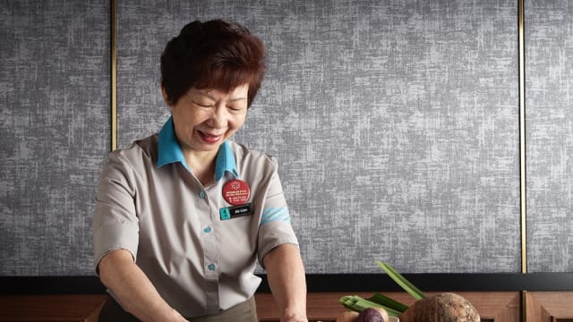 现点现做手工月饼　潮州式酥皮得人心