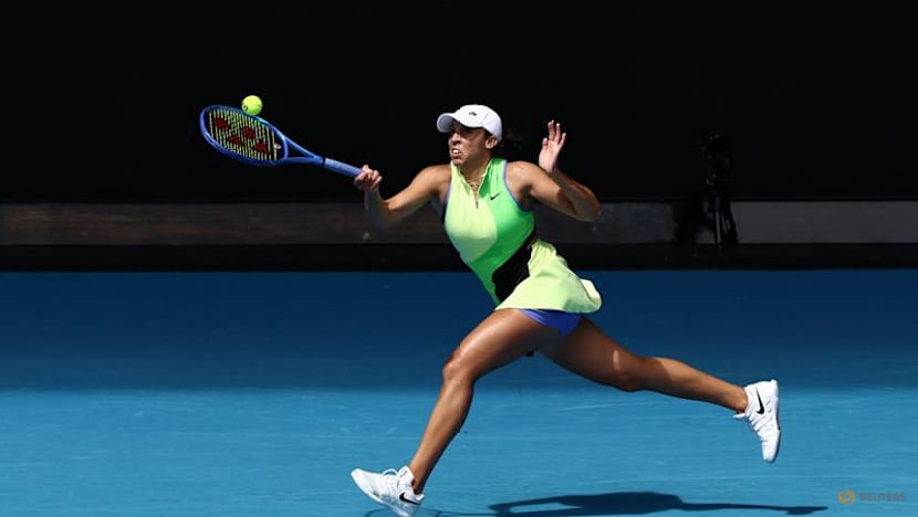 Djokovic rolls back years, Sinner supreme, Keys books third round berth