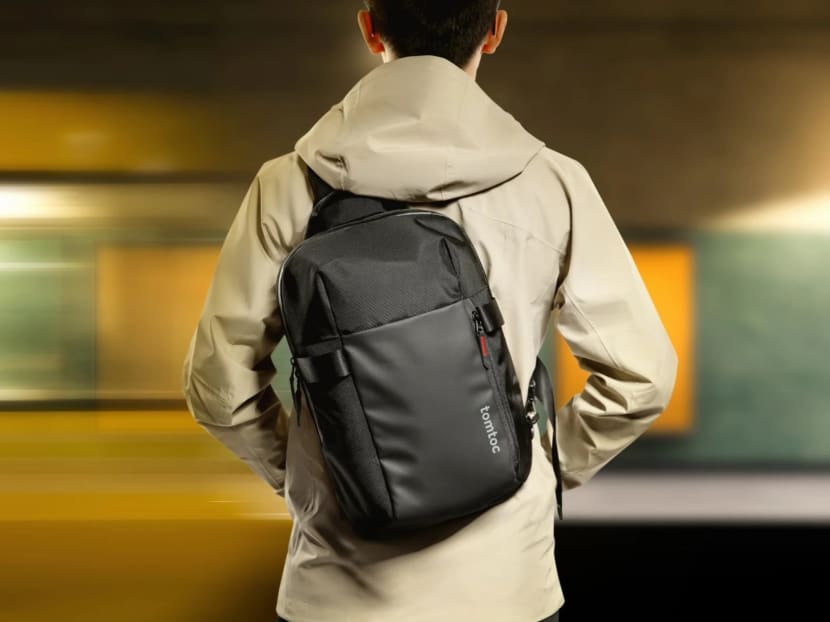 Tomtoc Navigator-T24 Sling review: A compact bag that's big on storage 