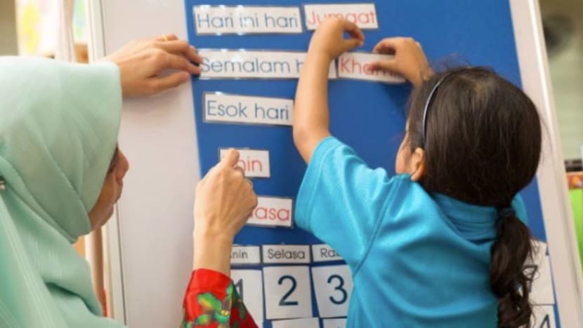 Commentary: Raising bilingual children is challenging but immensely rewarding Commentary: Raising bilingual children is challenging but immensely rewarding