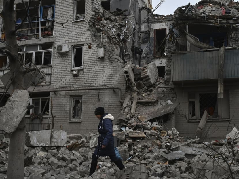 Ukraine could push Russia back to pre-war lines soon - but only with Western aid, say analysts Ukraine could push Russia back to pre-war lines soon - but only with Western aid, say analysts