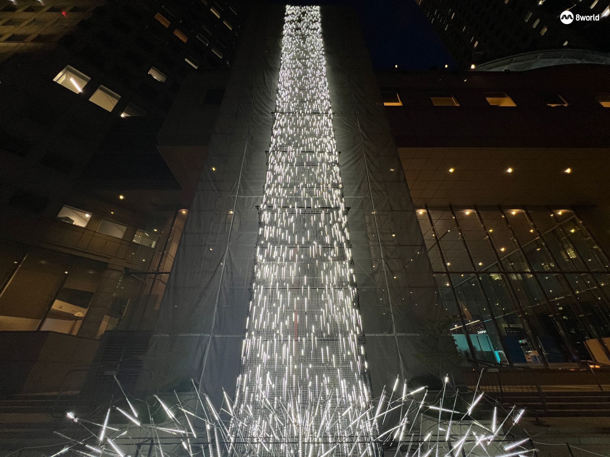 照亮新加坡”灯光展周四登场首次扩展到新加坡河和莱佛士坊- 8world