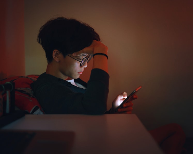 Commentary: Parents, don’t think about screen use for teenagers only in terms of limits