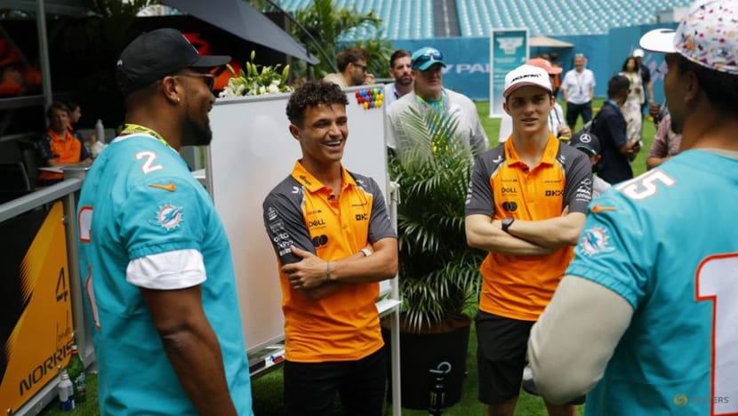 Piastri defends Norris after Jones's 'weak' jibe