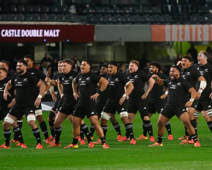 Eight-try blitz as All Blacks win second tour match in emphatic fashion