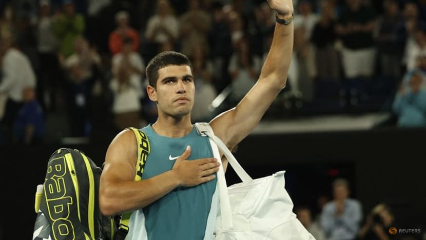 ATP roundup: Carlos Alcaraz eases into Rotterdam semis ATP roundup: Carlos Alcaraz eases into Rotterdam semis