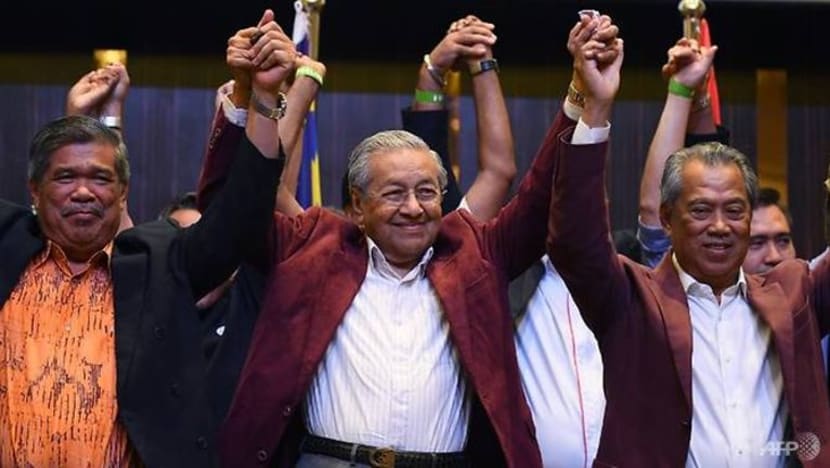 Sokongan terhadap kerajaan masih utuh, bukan seperti didakwa 'segelintir pihak': Dr Mahathir Sokongan terhadap kerajaan masih utuh, bukan seperti didakwa 'segelintir pihak': Dr Mahathir