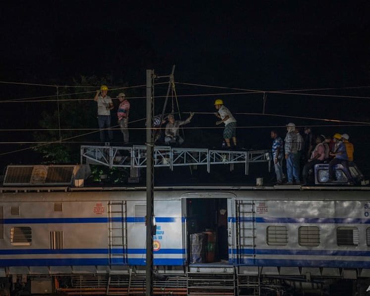 As India grieves train crash that killed 275 people, relatives still wait for bodies of loved ones
