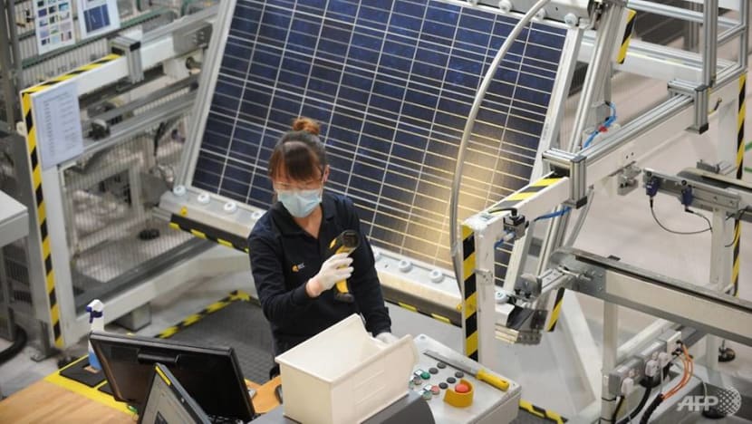 Singapore’s manufacturing output grows at slower pace of 16.3% in July Singapore’s manufacturing output grows at slower pace of 16.3% in July