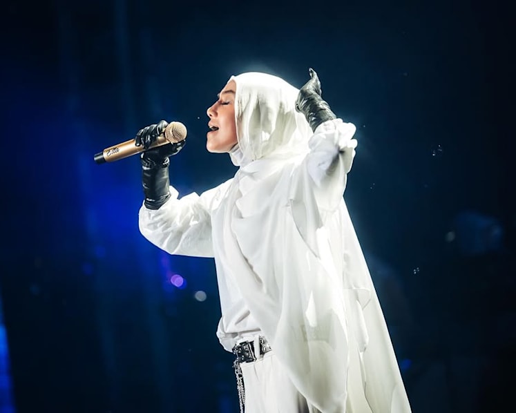 Malaysian rock singer Ella to stage Singapore concert in May