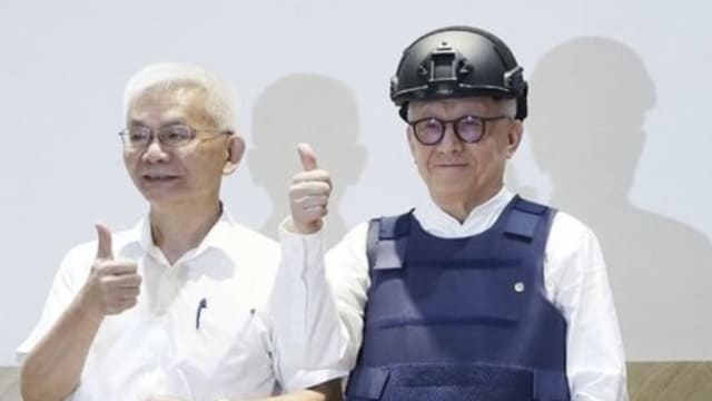 台湾联华电子创办人曹兴诚 证实放弃新加坡国籍
