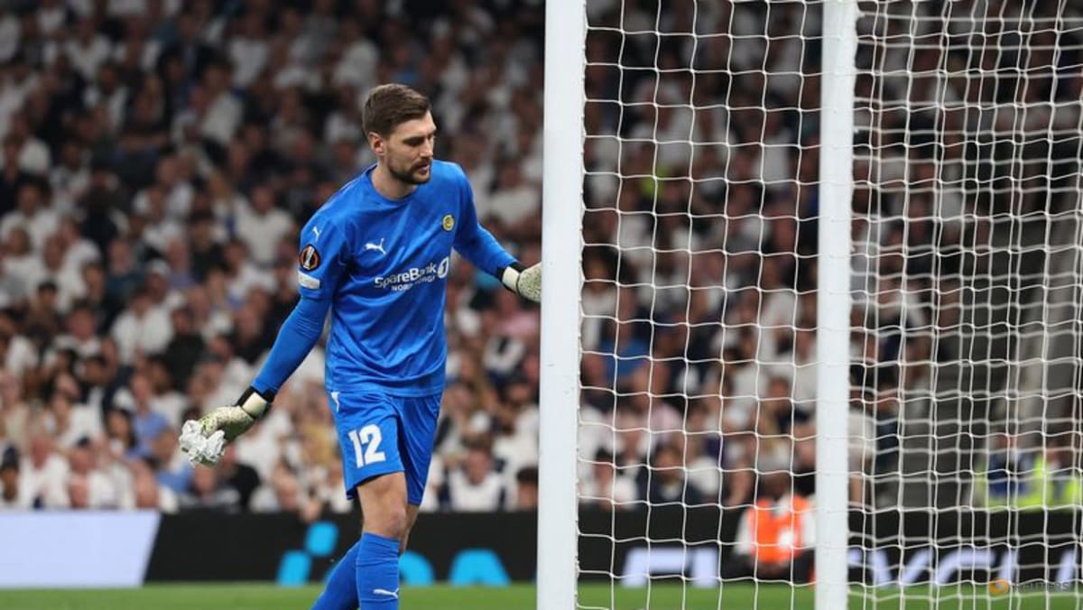 Bodo/Glimt keeper Haikin granted Norwegian citizenship ahead of World Cup