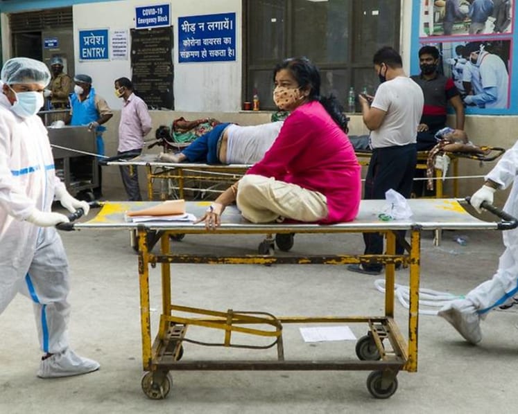 'Cannon fodder': Medical students in India feel betrayed amid COVID-19 crisis