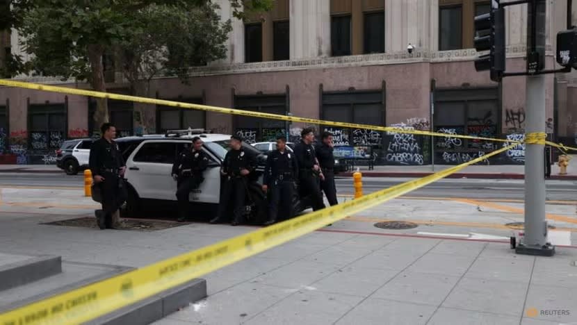 Tentera dikerah ke Los Angeles diberi kuasa tahan penunjuk perasaan, sedang bantahan merebak di seluruh Amerika