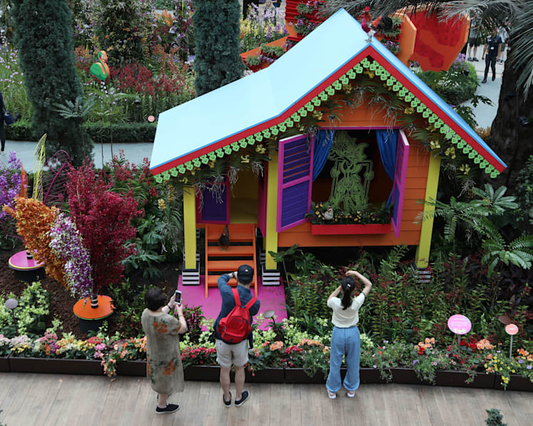 Giant ‘SingaPop’ floral displays, free shows at Gardens by the Bay in August
