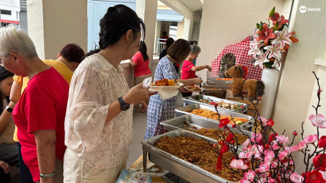 更多大型家庭农历年聚会 自助餐需求增多达三成