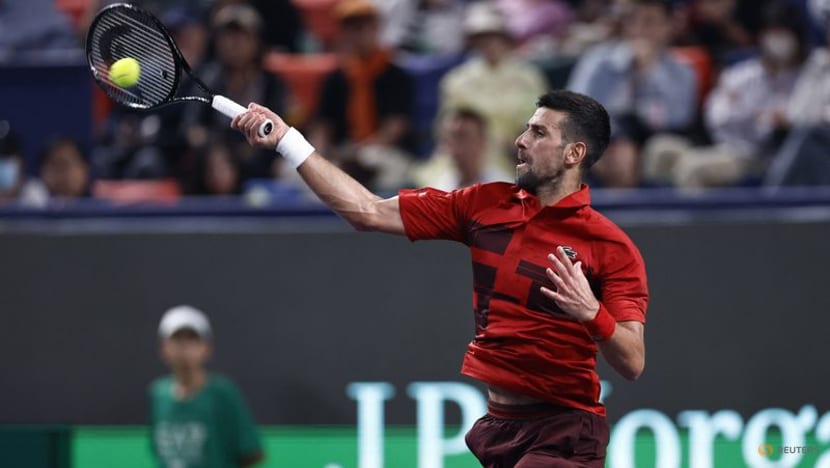 Last of 'Big Four', Djokovic battles on Last of 'Big Four', Djokovic battles on