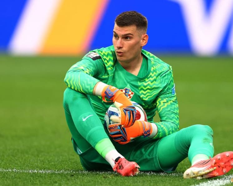 Croatia keeper Livakovic joins Barcelona on four-year contract