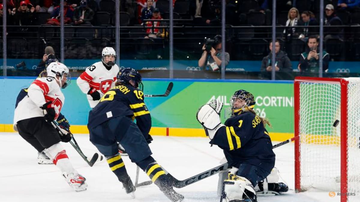 Ice hockey-It's Muller time as Swiss reclaim women's bronze 12 years on