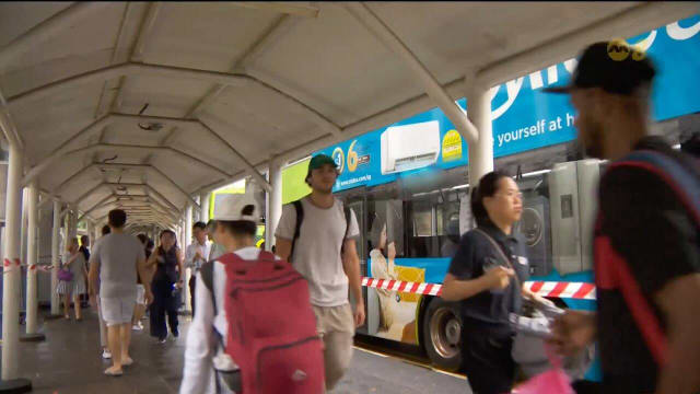 地铁部分服务中断六天 公交业者增派约85辆免费普通巴士助乘客