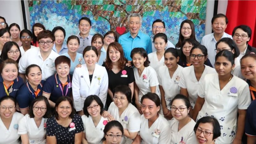 PM Lee lahirkan penghargaan kepada jururawat atas pengorbanan demi tugas
