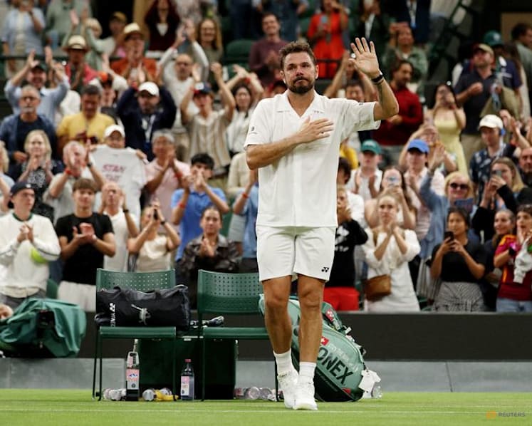 Wawrinka bows out of final Wimbledon after loss to Berrettini