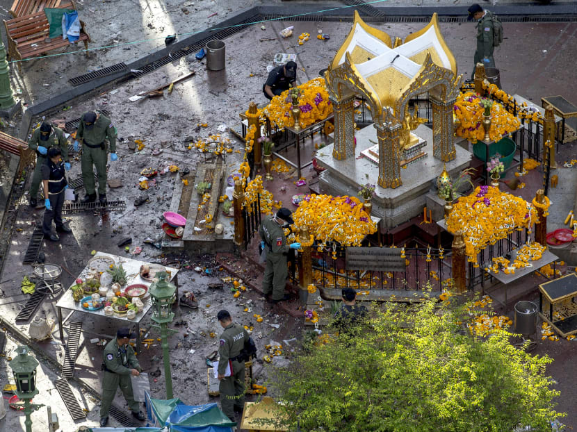 Bomb blast rocks major Bangkok intersection, casualties reported