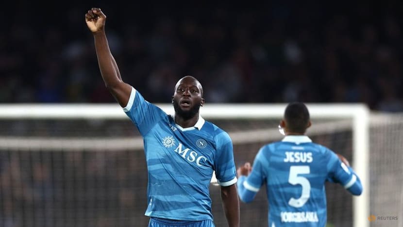 McTominay and Lukaku power title-chasing Napoli to 3-0 win over Empoli McTominay and Lukaku power title-chasing Napoli to 3-0 win over Empoli