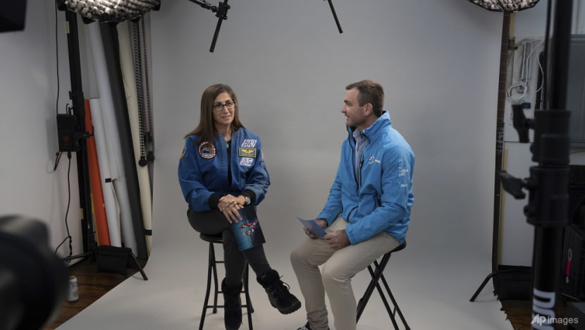 Ex-astronaut Stott helps amplify ocean racing team's message