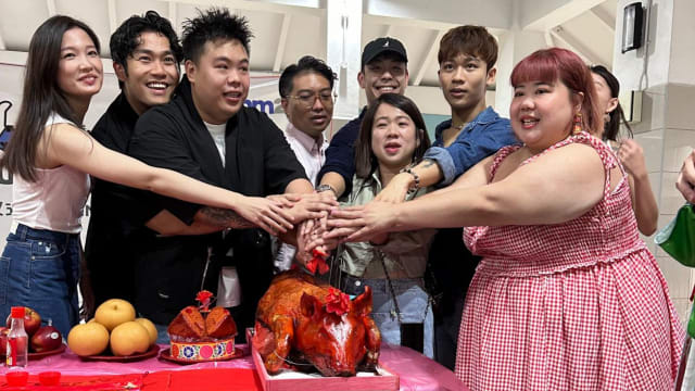 从网红到导演！马一朵开拍首部电影，女主角是“她”！