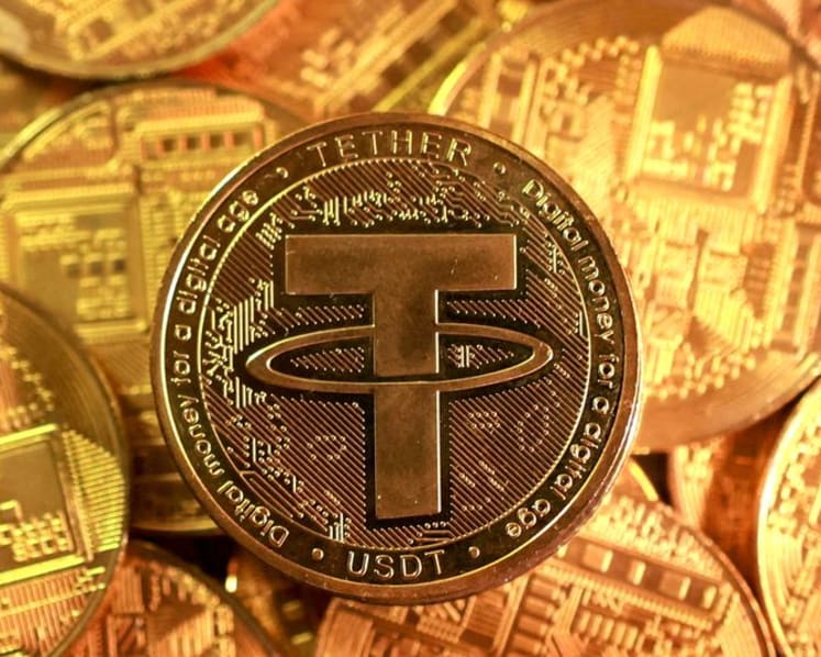 French finance minister calls for more euro-pegged stablecoins 