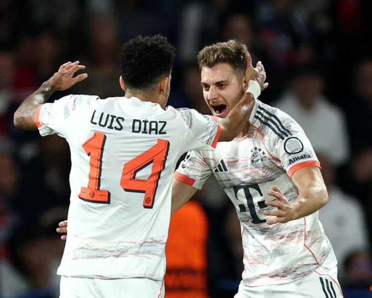 Diaz shines and sees red as Bayern beat PSG in Champions League
