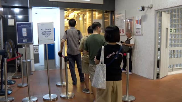 公共医疗系统故障隔天 民众特意提早到诊所求诊