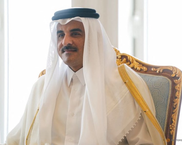 Qatar ruler discusses de-escalation with Trump, Iran security chief